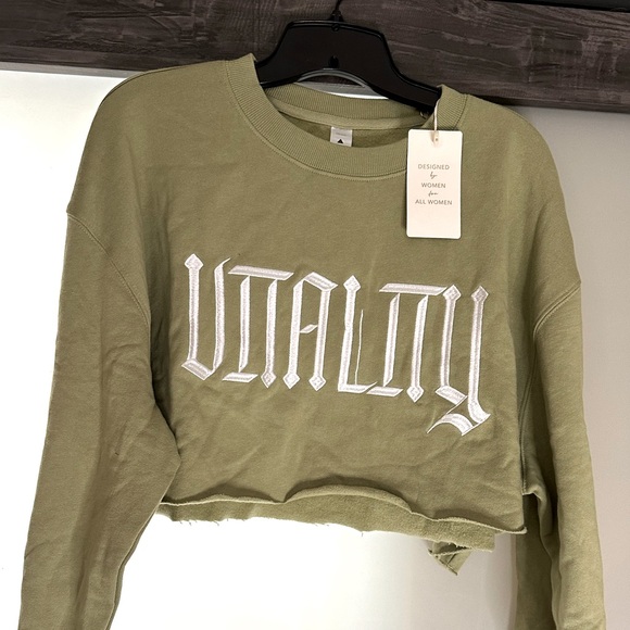 Medium Vitality cropped hoodie in sage - Picture 1 of 4